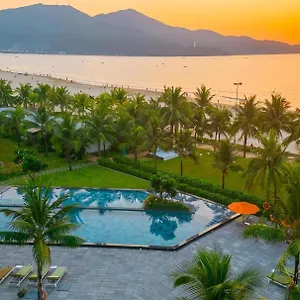 temple-resort-experience-danang.dananghotels.net/
